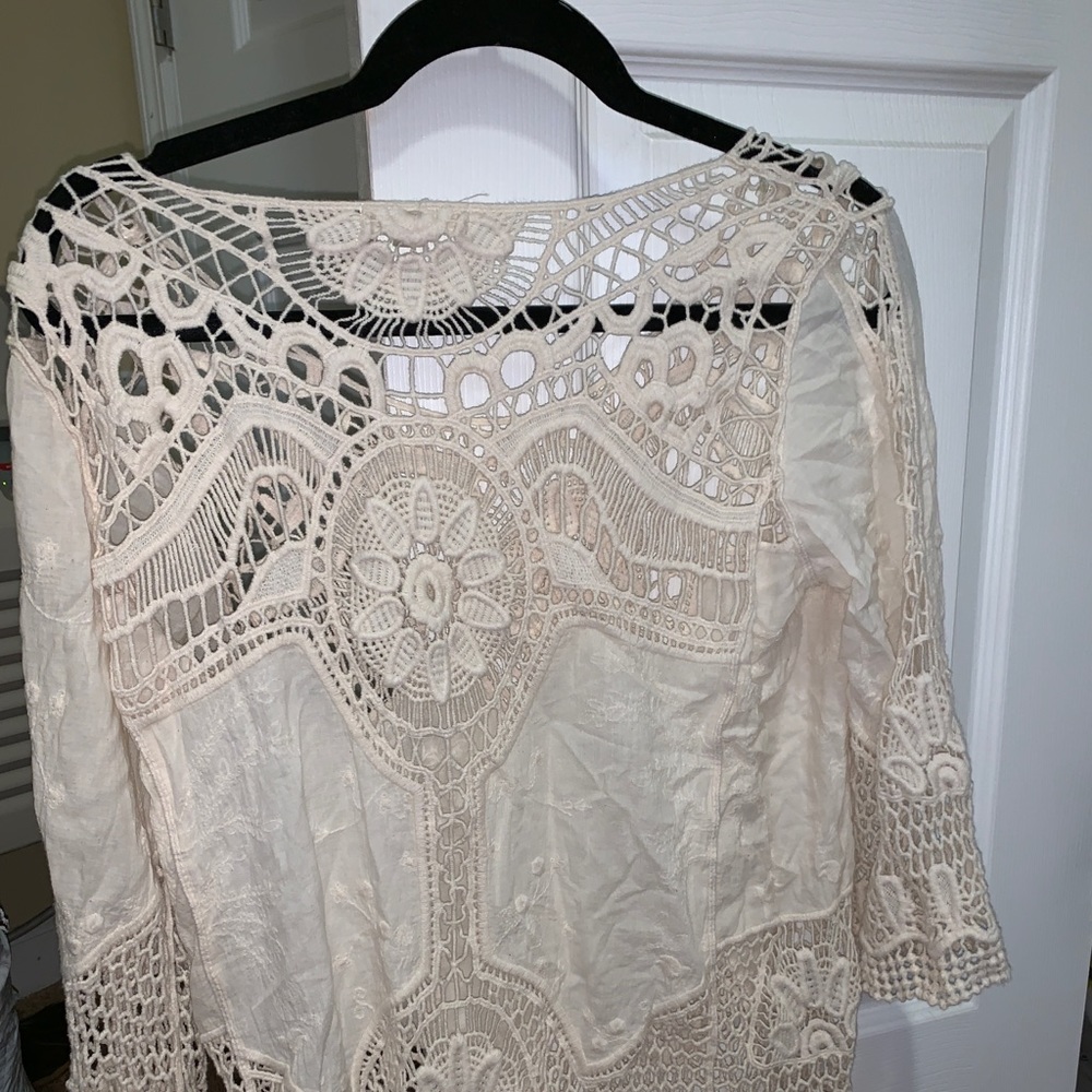 Taylor & Sage cream shirt